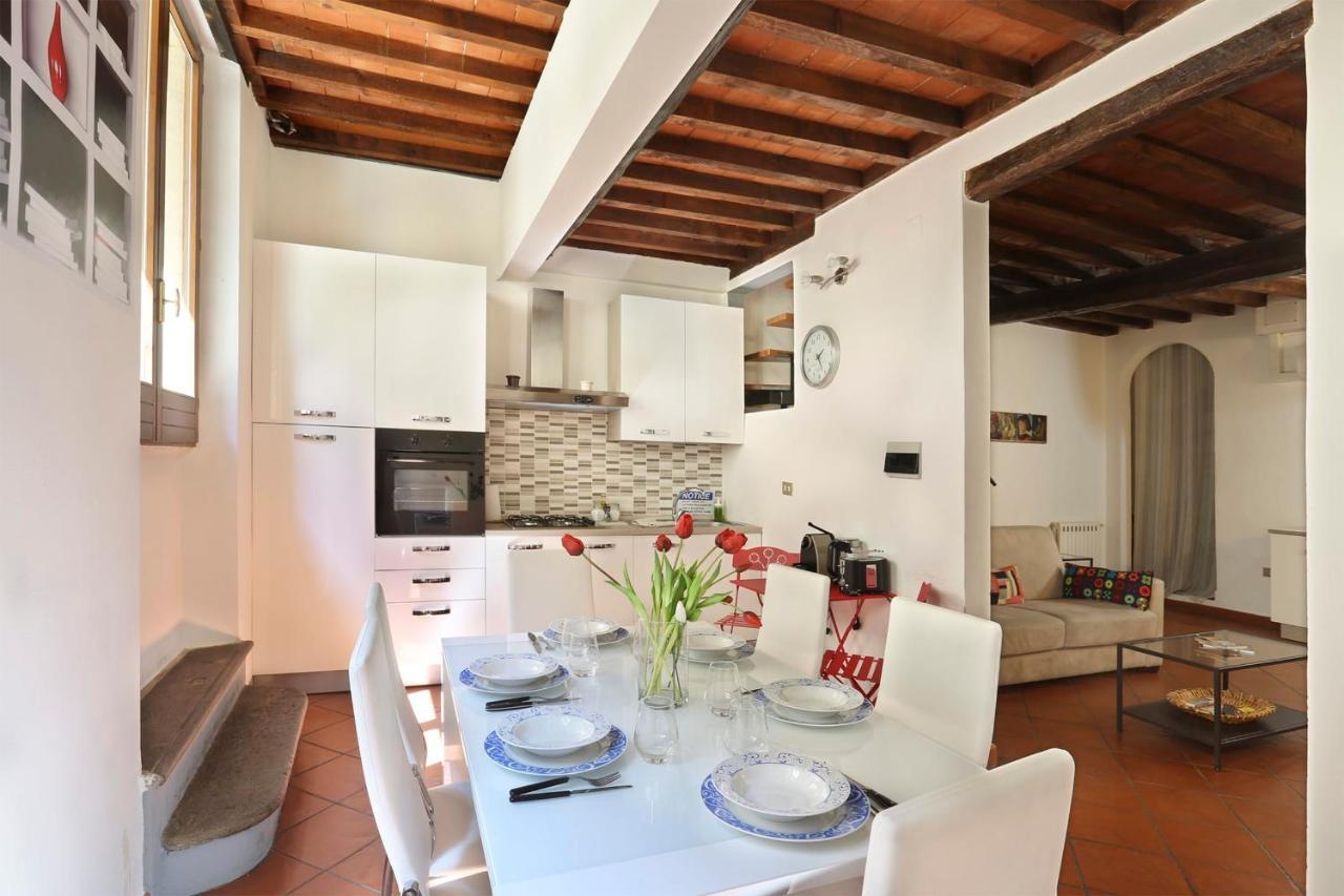 Tornabuoni Apartment- Hosted By Sweetstay Florence Exterior photo